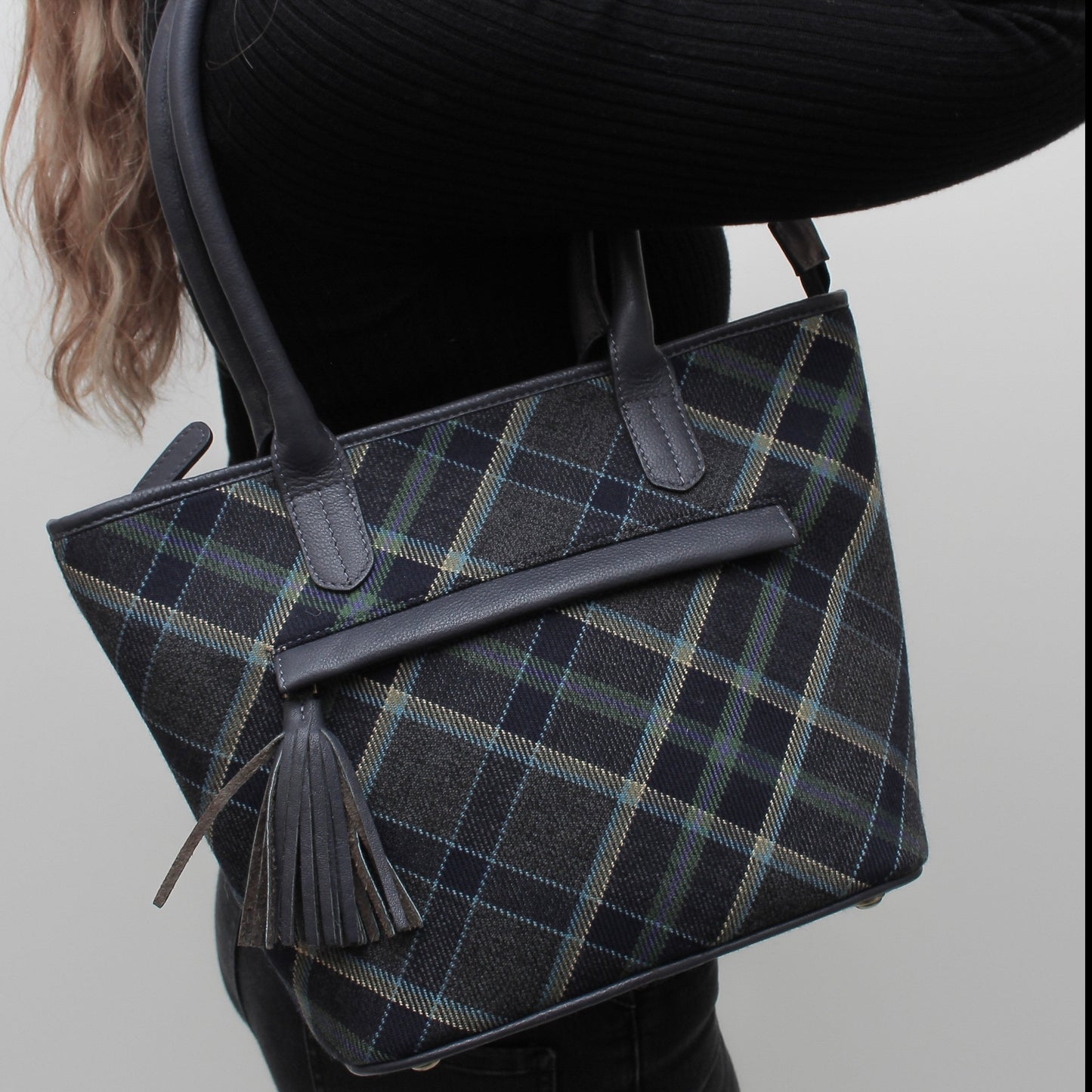 Fay Handbag in Shetland Spirit Tartan