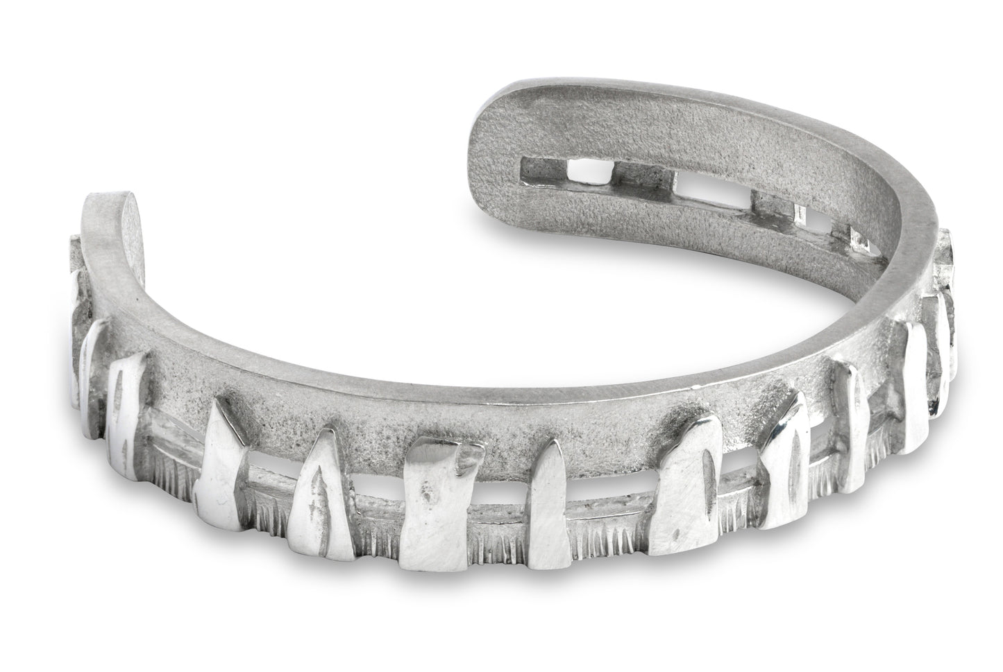 Ring of Brodgar Pewter Bangle Narrow