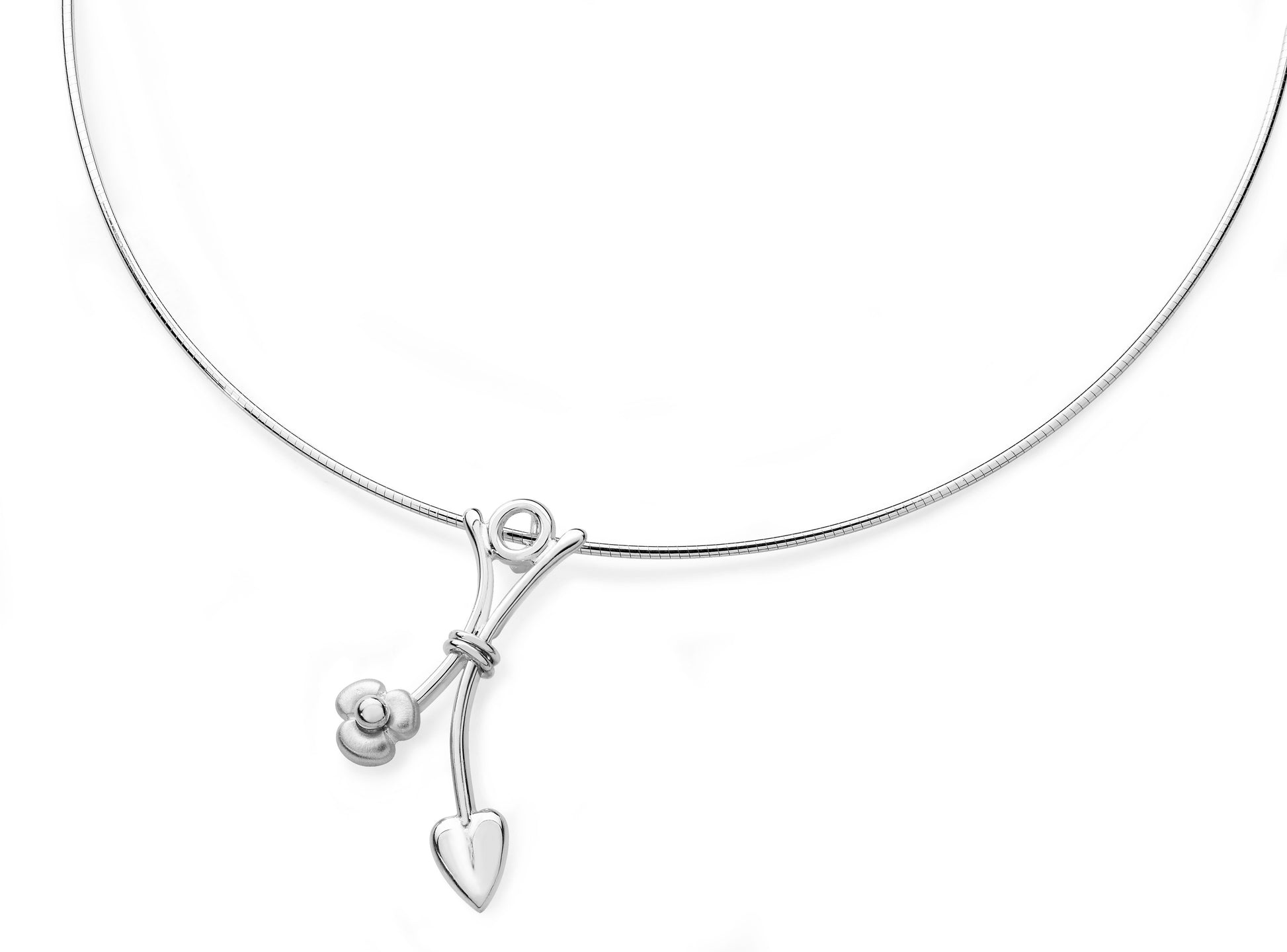 Silver necklet with tormentil-like flower An original design by Orcadian Teresa Shearer, for Aurora Jewellery Orkney, Scotland