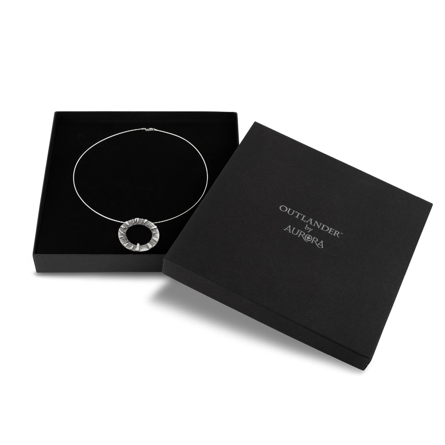 Based on the Craigh na Dun stone circle featured in the Outlander TV series, Sterling Silver Neckwire, in a box handmade by Aurora Jewellery Orkney, Scotland